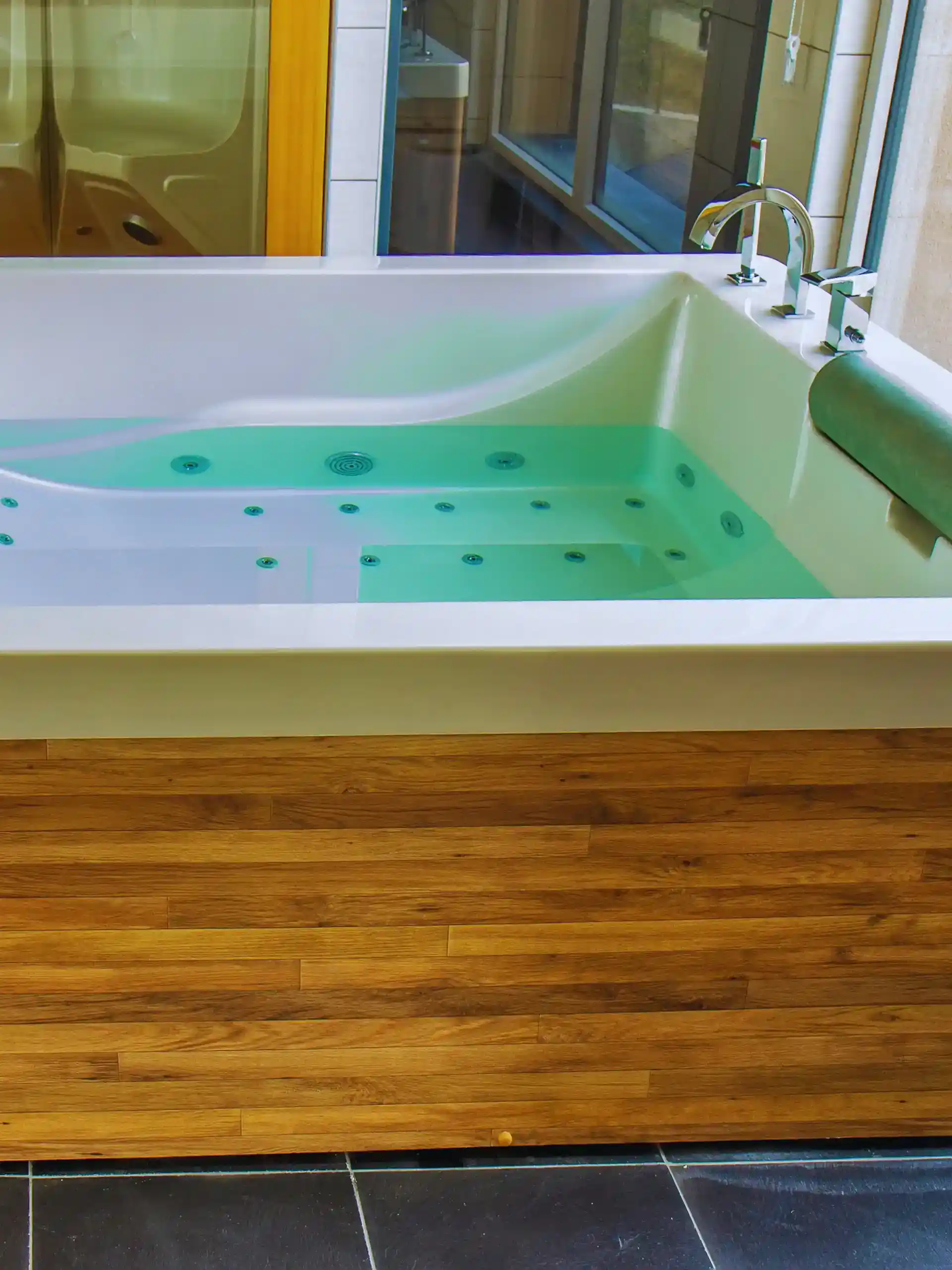 two person hot tub